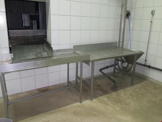 Used 2 Stainless steel tables, washbasin for Sale (Auction Premium) | NetBid Industrial Auctions
